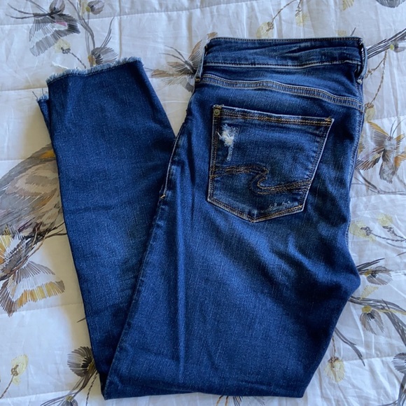 Silver Mazy Skinny Crop Jeans - Picture 2 of 4